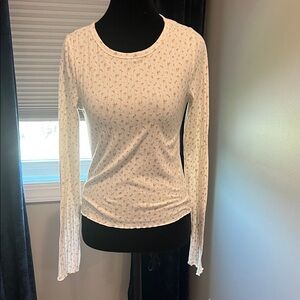 Aeropostale Cream Floral Long Sleeve Tee